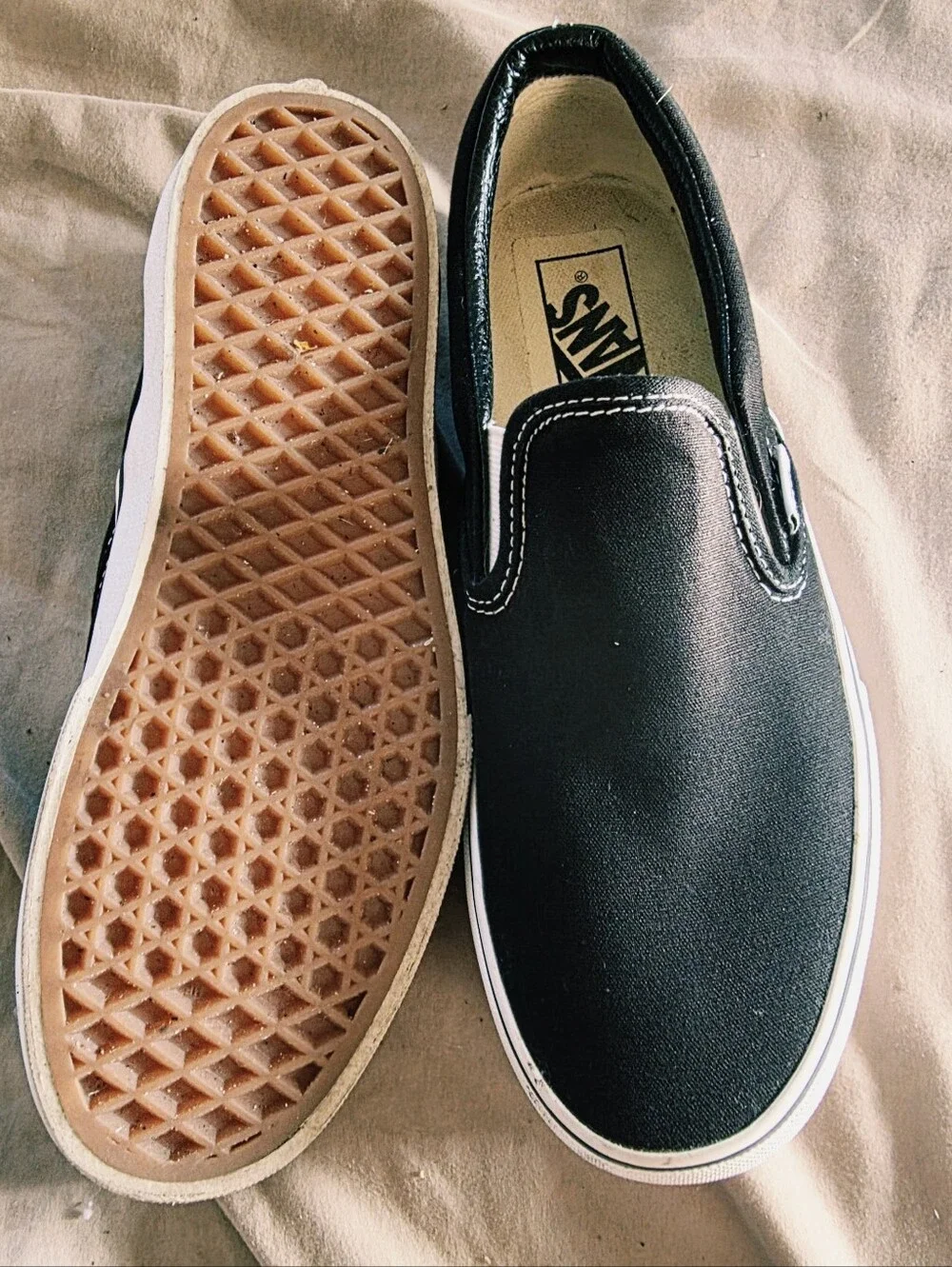 Vans Classic Slip-On Platform black 8.5 women 7 men
